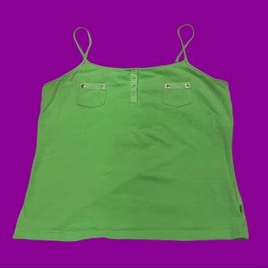 2/8$ (combine any 8$ tank tops for 2/8$) Green tank top